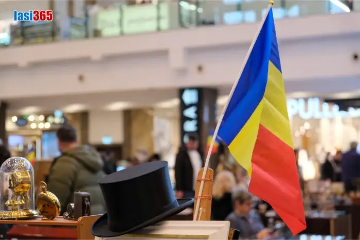 exponate la targul de antichitati din palas iasi