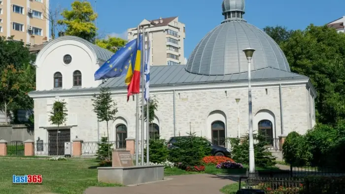 Fatada Sinagoga Mare Iasi monument istoric secolul XVII