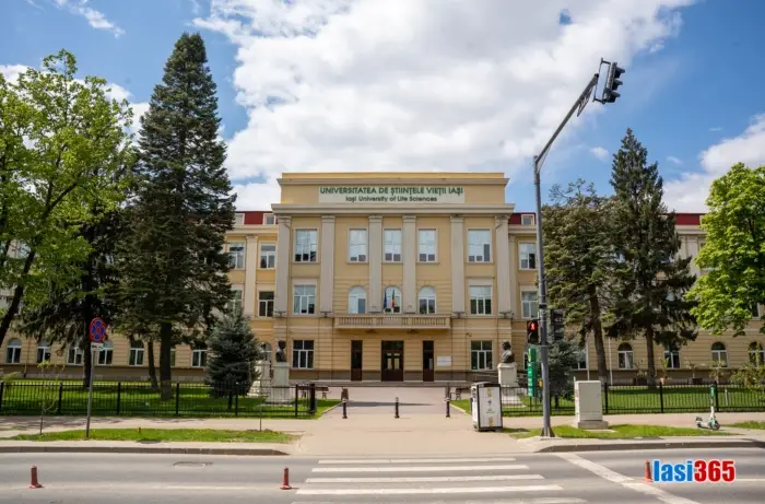 Vedere exterioară a Rectoratului Universității de Ştiinţele Vieţii &ldquo;Ion Ionescu de la Brad&rdquo; din Iaşi