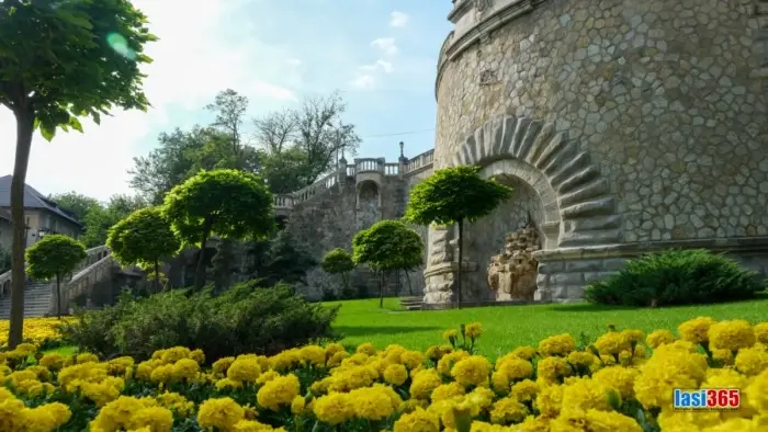 Rapa Galbena Esplanada Elisabeta 4