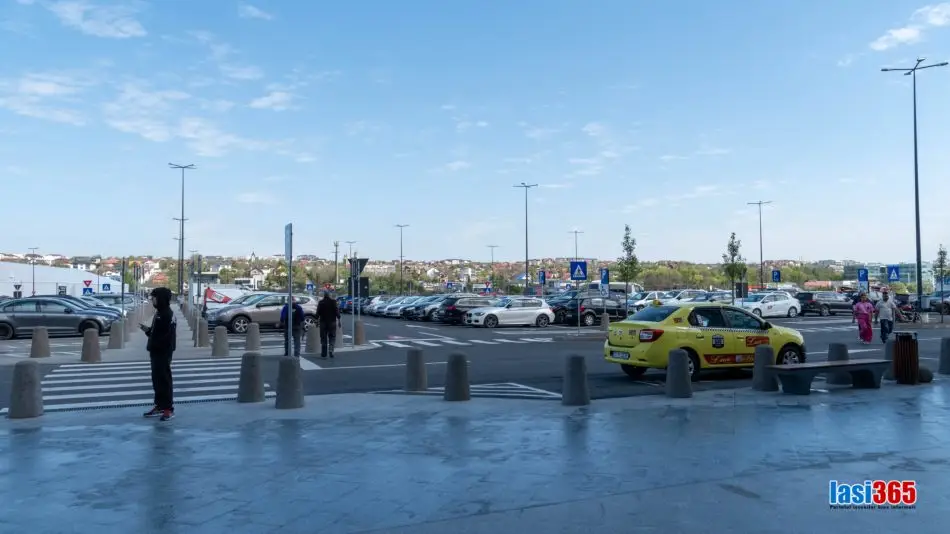 Parcarea Mall Moldova din Iași 
