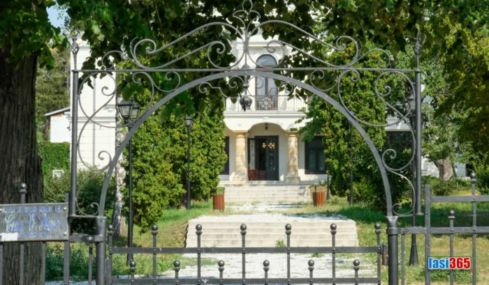 Casa Pogor - intrare