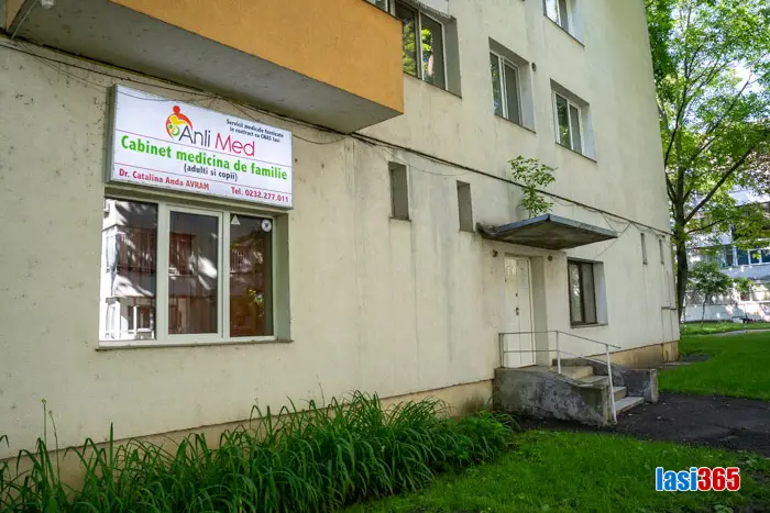 Clădirea de pe Strada Oastei nr. 2 din Iași unde funcționează cabinetul Dr. Avram Cătălina-Anda