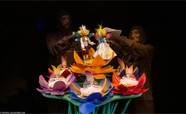 Degetica in programul Teatrului Luceafarul din Iasi