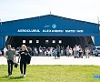 Hangarul Aeroclubului Alexandru Matei Iași plin de vizitatori &icirc;n ziua showului aviatic Take Off Iași