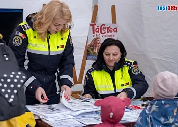 Standuri cu materiale de prezentare la Ziua Poliției Române 2025