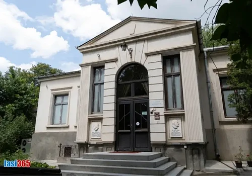 Muzeul Memorial „Poni – Cernătescu” din Iași