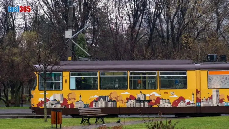 Tramvai CTP staționat in stația Tg Cucu